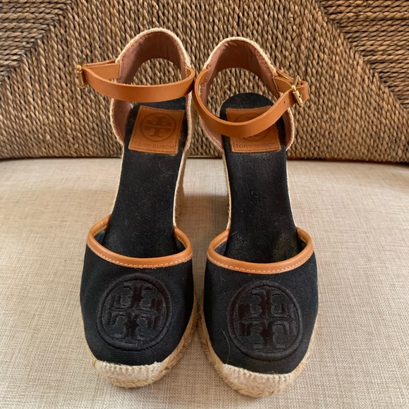 Tory Burch black espadrilles - Picture 3 of 5